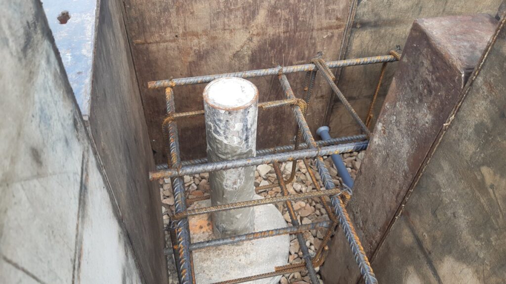 Režģoto pamatu izbūve